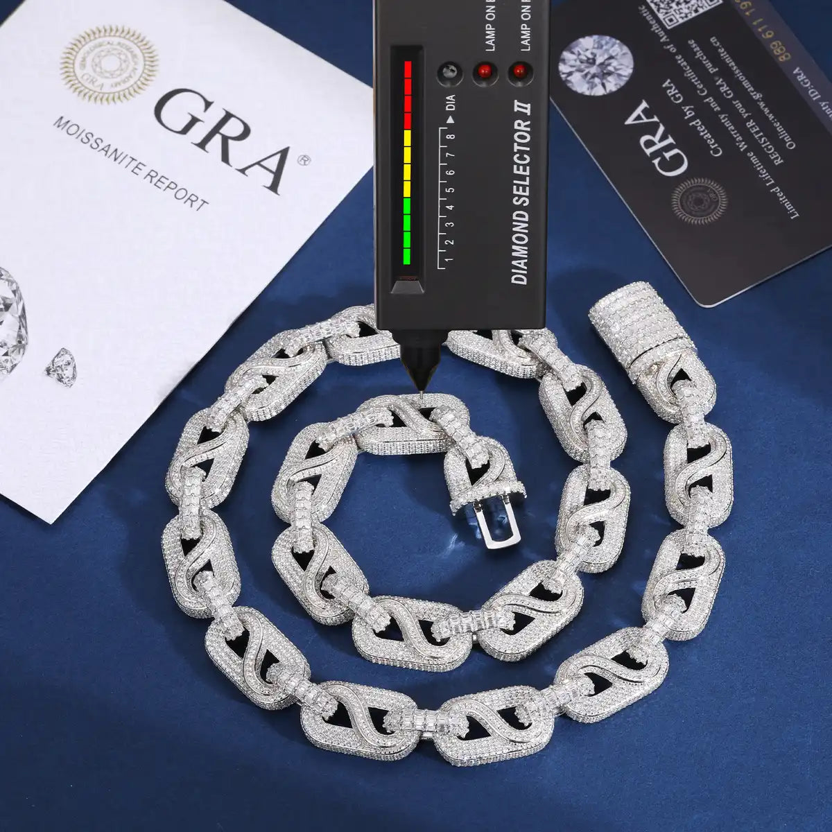 14mm Moissanite Puffed Infinity Link Chain