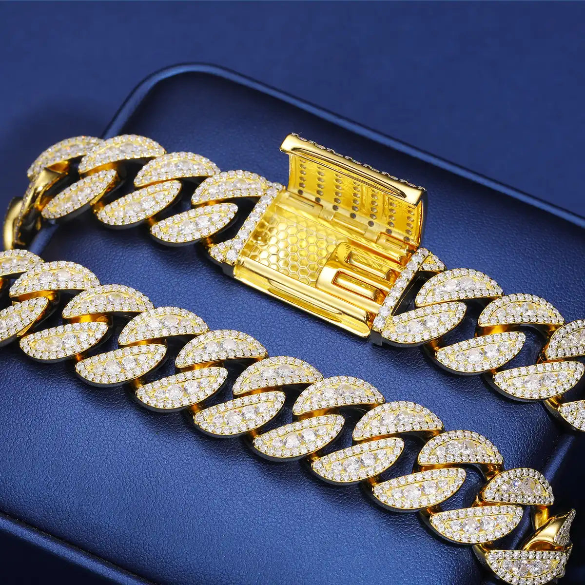 18mm Moissanite Semi-Circle Cuban Link Chain/Bracelet
