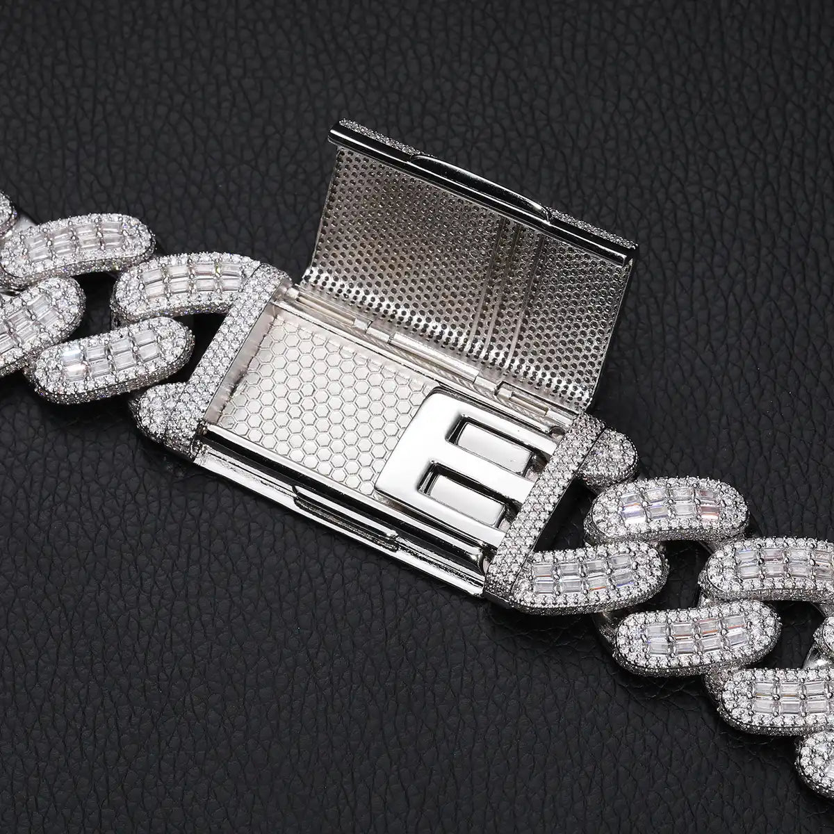 28mm Moissanite Baguette Cuban Link Chain