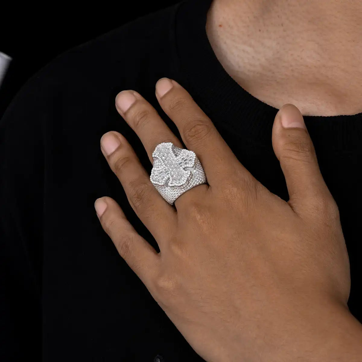 Moissanite Big Baguette Inlaid Cross Ring