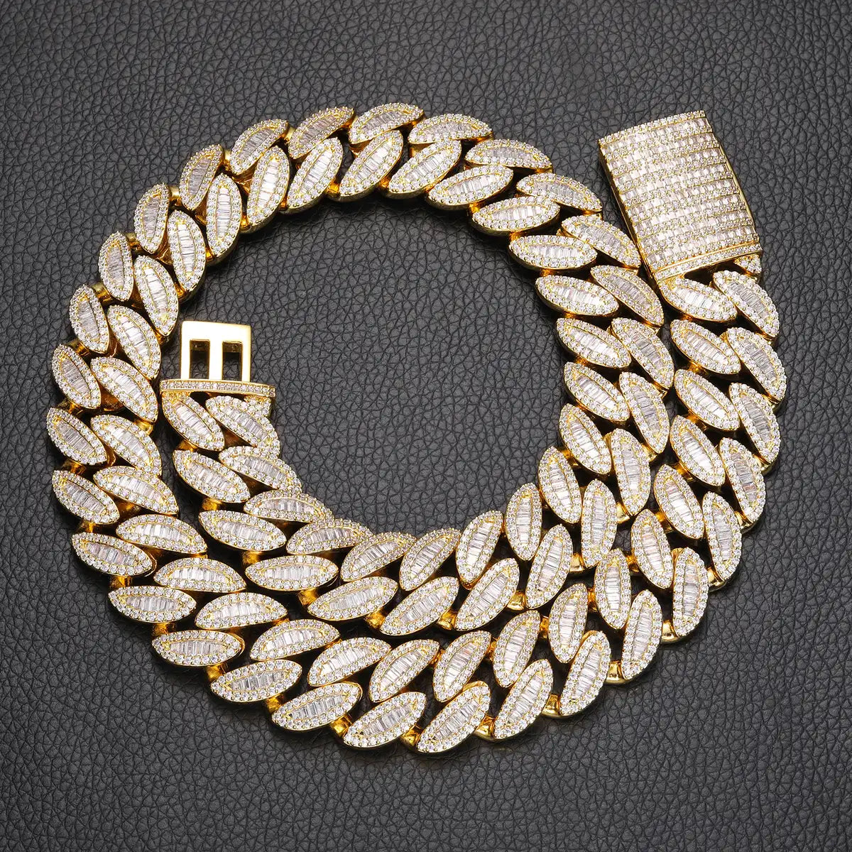 20mm Moissanite Baguette Leaf Cuban Link Chain