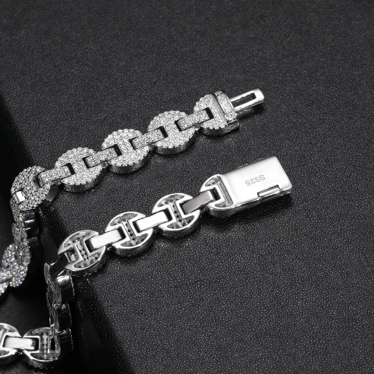 8mm-10mm Moissanite Iced Out Gucci Link Chain Bracelet